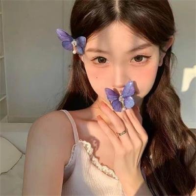 相亲嫁给万元户携空间赚翻了